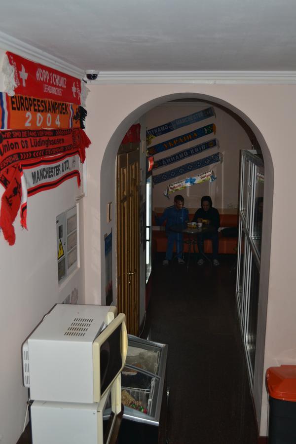 Hostel Ok Hotel Kiev Buitenkant foto