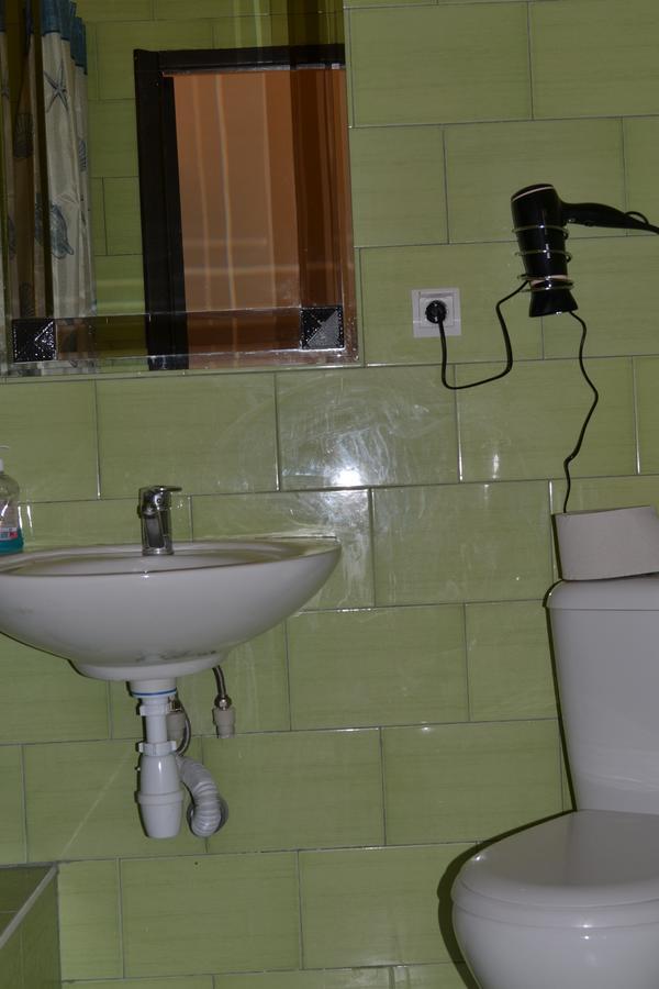 Hostel Ok Hotel Kiev Buitenkant foto